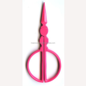 Tijeras Roly Poly de 3.5 Pulgadas de Kelmscott Designs, Lindas Tijeras Pequeñas para Bordado - Product Image 3