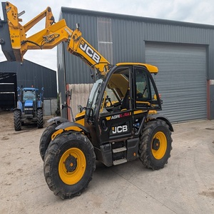 Manipulador telescópico JCB 538-60 Agri Xtra de bajo consumo de combustible, diseñado para alta productividad y costos operativos reducidos en la agricultura. - Product Image 6