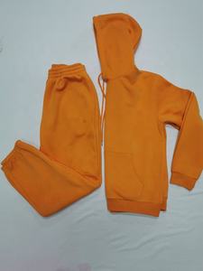 กางเกงวอร์มแฟชั่นใหม่ OEM สำหรับออกกำลังกายกลางแจ้ง กางเกงฟลีซขายาวสำหรับผู้ชายและผู้หญิง - Product Image 5