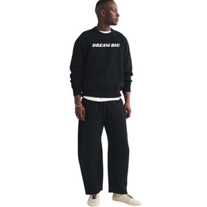 Sweat-shirt à col rond noir personnalisé pour homme, logo minimaliste sur la poitrine, streetwear, fabricant de vêtements à marque privée OEM, fournisseur en gros - Product Image 3