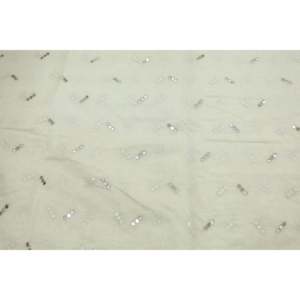 Tissu en soie Chanderi teignable blanc cassé au mètre, 44 pouces de large, 100 % soie pour l'artisanat - Product Image 3