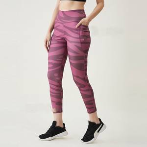 Leggings de Yoga para Mujer, Tallas Grandes, Ecológicos, Ultraligeros, Transpirables, con Estiramiento en Cuatro Direcciones, Sublimados - Product Image 3