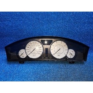 300 groupes d'instruments d'occasion P05172885AF - Product Image 1