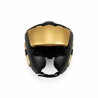 Protector de Cabeza de Boxeo y MMA de Lujo Negro Dorado para Adultos, Visera Transparente, Cierre de Gancho y Bucle, Cuero PU Premium, Resistente al Agua y Transpirable