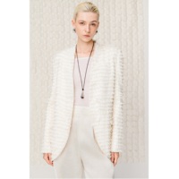 Blazer décontracté pour femme écologique SOLVIRE TEXTURE BLAZER, Fourniture ODM, Blazer en lin de qualité supérieure, Finition texturée artisanale, Blazer Femme