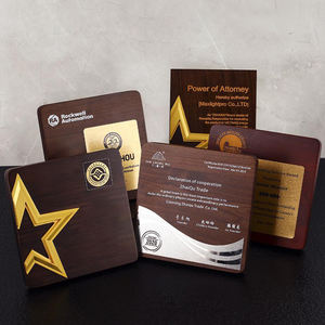 Premio exquisito de madera hecho a mano: una pieza de reconocimiento atemporal por logros sobresalientes y excelencia - Product Image 6