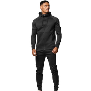 Sudadera con Capucha Negra para Hombre, con Paneles Grises en los Hombros, Transpirable, Deportiva, Informal, para Otoño - Product Image 1