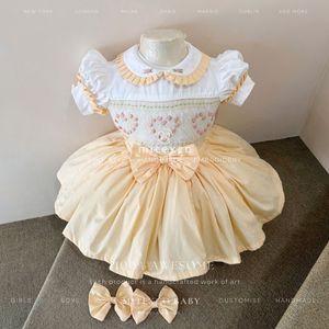 Conjuntos de Falda Bordados a Mano para Niñas, con Cuello Peter Pan, 100% Algodón, Venta al Por Mayor, Directo de Fábrica ODM - Product Image 1