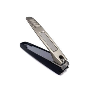 Cortauñas Curvos de Acero Inoxidable Más Vendidos al por Mayor, Cortauñas Profesionales OEM ODM con Logotipo Personalizado, Mandíbula Ancha de Alta Calidad - Product Image 2