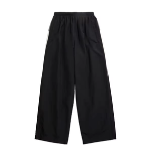 Ensemble de survêtement coupe-vent pour homme en coton et élasthanne avec logo personnalisé, vêtements de sport coupe-vent, survêtement décontracté uni pour homme - Product Image 1