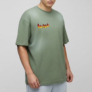 Camiseta Hip Hop Negra Oversize con Efecto Desgastado OEM/ODM Personalizada para Hombre, Hombros Caídos, Tejido Pesado 100% Algodón Transpirable y Cómodo - Product Image 1