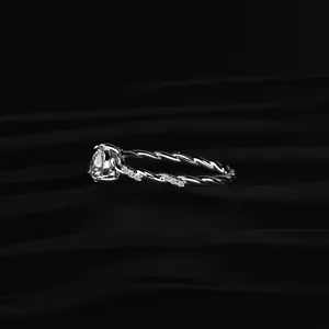 Bague en diamant de laboratoire 1,5 carat D-E VVS-VS, double taille poire, pavé torsadé, design moderne et élégant, pour femme, magnifique et captivant - Product Image 4