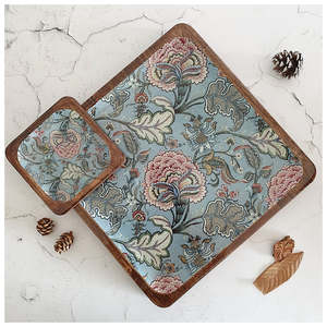 Ensemble d'assiettes décoratives carrées en bois avec motif floral, design traditionnel chinois, motif végétal, plats et assiettes - Product Image 5