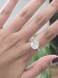 Anillo de Diamante Cultivado en Laboratorio con Corte Brillante de 6.30ct, Certificado IGI, Corte Excelente, Banda de Oro, Anillo de Compromiso Clásico de Lujo para Mujer - Product Image 1