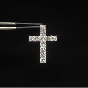 จี้เพชรทรงครอสเจียระไนแบบ Princess Cut ฝังเพชรธรรมชาติในทองคำขาวแท้ สำหรับพิธีกรรมทางศาสนา เครื่องประดับสำหรับทั้งชายและหญิง - Product Image 2
