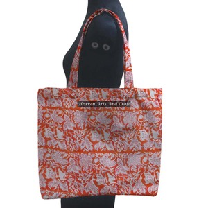 Sac fourre-tout carré en coton imprimé bloc à la main pour femmes sac polyvalent écologique de conception artisanale indienne faite à la main - Product Image 1