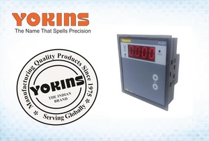 Voltmètre numérique AC YOKIns Y9-AV1 0-10V 4 chiffres en aluminium avec affichage de la fréquence pour montage sur panneau électrique - Product Image 3