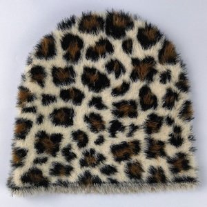Personalizado Faux Mohair Animal Print Beanie Leopard Zebra Fuzzy Knit Hat Unisex Winter Streetwear Beanie Cap al por mayor - Product Image 3