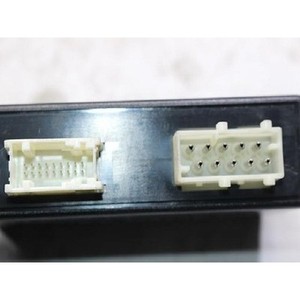 ECUs y Módulos de Computación Usados de la Serie 7 3715676016301 - Product Image 5