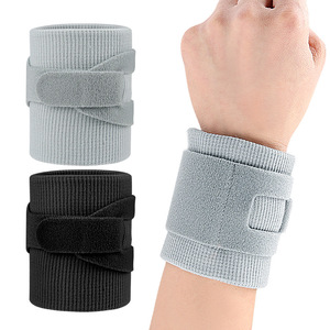 Attelle de poignet réglable avec fermeture auto-agrippante pour adultes, ajustement universel, couleur grise, style classique - Product Image 6