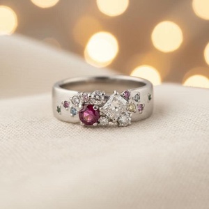 Anillo de Plata 925 Original para Mujer con Rubí y Moissanita de Corte Mixto, Diseño Romántico y Único, Ideal para Fiestas de Cumpleaños - Product Image 1