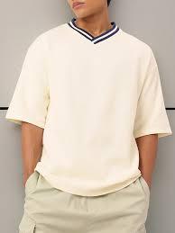 Camiseta de Algodón de Lujo con Cuello en V para Hombre, Estilo Urbano, Hombros Caídos, Diseño Liso, Material Suave al Tacto, Comodidad Relajada - Product Image 1