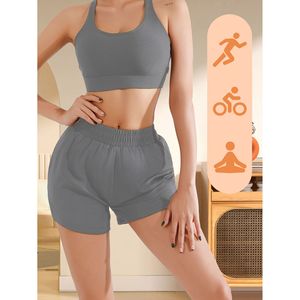 Pantaloncini da allenamento 2-in-1 in rete traspirante anti-trasparenza, ideali per sport estivi e movimenti dinamici - Product Image 1