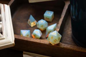 Set de dés en résine personnalisés avec impression sur mesure pour jeux de rôle professionnels, fournitures de jeu en gros - Product Image 5