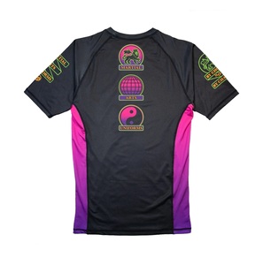 Conjunto Completo de Rashguard Transpirable y Antibacterial para Entrenamiento de MMA, Modelo Malibu Batch 143 - Product Image 2
