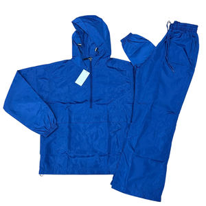 Ensemble de jogging unisexe léger 100 % nylon à séchage rapide, 2 pièces, coupe régulière, pantalon décontracté d'été à capuche uni - Product Image 4