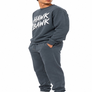 Ensemble de survêtement décontracté pour homme, personnalisé, en molleton de coton foncé, à manches longues et taille élastique - Product Image 3