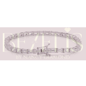 Brillant bracelet tennis en diamant de laboratoire taille émeraude, 31 carats au total, serti avec précision dans un or jaune 14K écoresponsable - Product Image 5