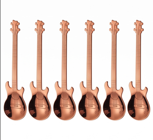 Cuillère en métal plaqué or rose élégante en forme de guitare, couverts fantaisie au design créatif, finition miroir, idéale pour les cadeaux promotionnels - Product Image 4