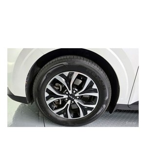 Para Kia Carnival Prestige de 11 Plazas, Modelo Agosto 2022, 69,720 km, Diésel, Transmisión Automática, Asientos de Cuero, Volante a la Izquierda - Product Image 5