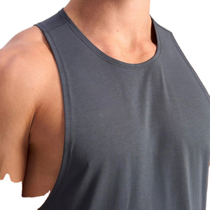 Camiseta Deportiva Casual Estampada para Hombre, Talla Grande, Corte Ajustado, en Gris Jaspeado, Tela Suave y Transpirable para Fitness y Entrenamiento - Product Image 5
