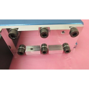 Vanne à opercule rectangulaire VAT 0212-AA24-AV01 - Équipements et pièces semi-conductrices de renommée mondiale à saisir - Product Image 1