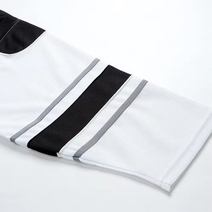 Top Quality T-<b>Shirt</b> For Men Light Weight T-<b>Shirt</b> Customized Color T-<b>Shirt</b> Casual Wear Men T-<b>Shirt</b> - Product Image 3