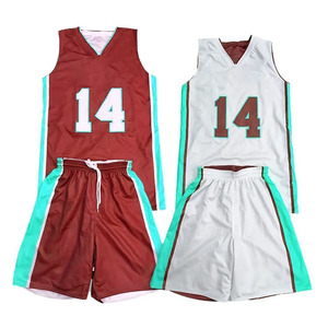 Ensemble d'uniformes de basketball personnalisés de haute qualité pour jeunes, 100 % polyester, imprimé par sublimation, respirant, pour hommes et femmes, OEM - Product Image 2
