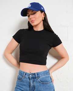 Camiseta Corta de Moda para Mujer, Tejido Elástico Acanalado, Ajuste Delgado, Cuello Redondo, Manga Corta, Estilo Casual Urbano, Venta al por Mayor - Product Image 2