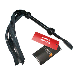 Fouet de style Whip pour séances intimes avec poignée renforcée et plusieurs brins en daim pour une manipulation confortable - Produits équestres - Product Image 5