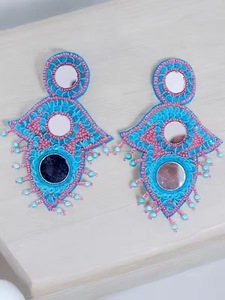 Boucles d'oreilles FLOWER en perles de rocaille vibrantes pour femmes, faites à la main, style bohème, charmantes, pour tenue décontractée - Product Image 5