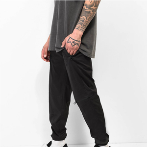 Pantalon coupe-vent personnalisé pour homme, séchage rapide, léger, pour sports de plein air, respirant, pour voyage et randonnée, fabricant OEM ODM - Product Image 2