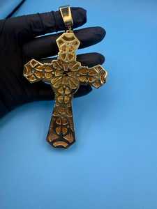 Pendentif Croix Chrétienne de Luxe Bicolore en Argent Sterling 925 et Moissanite, Bijou Religieux, Cadeau - Product Image 5