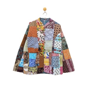 Vente en gros de veste indienne matelassée en coton multi-patchwork faite à la main Jaipuri Vintage en coton Kantha réversible sans manches en coton - Product Image 1