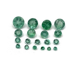 Esmeraldas de Zambia Genuinas, Redondas y Facetadas, de 2 a 5 mm, Lote de Esmeraldas Verdes Naturales para Joyería - Product Image 1