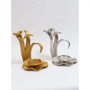 Support de bougie doré avec motif floral, décoration d'intérieur, support en métal durable - Product Image 4