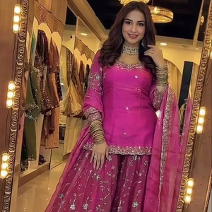 Nuevo Conjunto de Salwar Kameez Sharara Dupatta de Georgette de Primera Calidad al por Mayor con Bordado de Diseñador y Lentejuelas, Ajuste Delgado, para Fiesta - Product Image 1