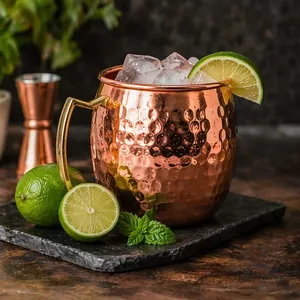 Mug à Moscow Mule en cuivre martelé 500ml pour les fournisseurs en gros de boissons, les bars, les détaillants et les distributeurs mondiaux d'articles de cuisine - Product Image 1