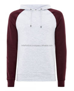 Sweat à capuche molletonné gris et noir pour homme, style athlétique décontracté, avec poches, disponible en OEM/ODM, idéal pour l'hiver et le streetwear. - Product Image 5