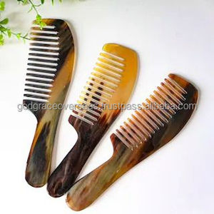 Peigne en corne naturelle personnalisé de haute qualité fabriqué à la main pour coiffer les cheveux fabriqué à partir de véritable corne de buffle d'Inde - Product Image 6